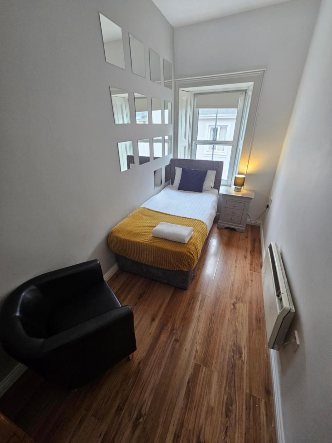 Latin Quarter Townhouse Apartamento Galway Exterior foto